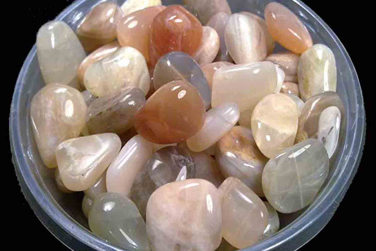 _0000_Pietra Luna Adularia Burattato (1)